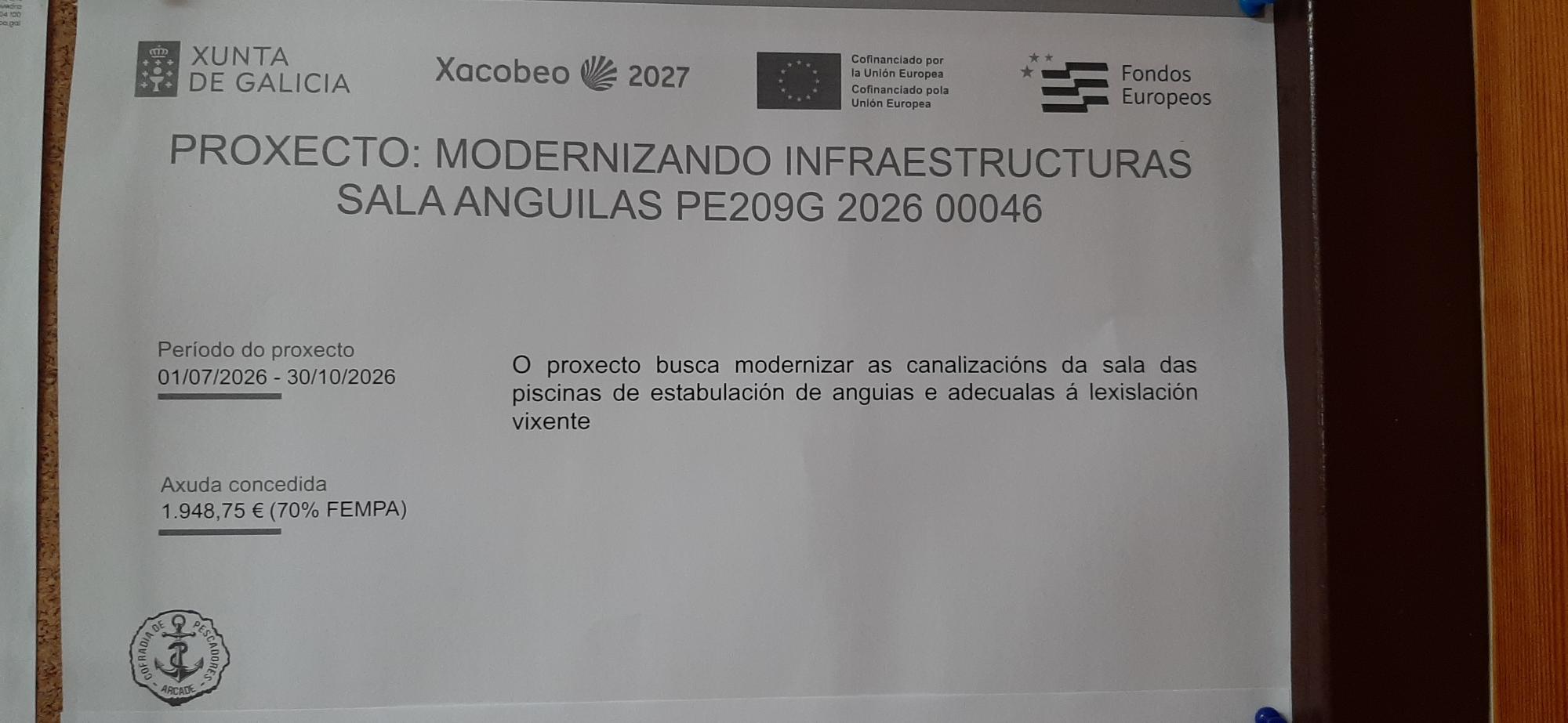 Cartel publicitario no taboleiro de anuncios da Confraría