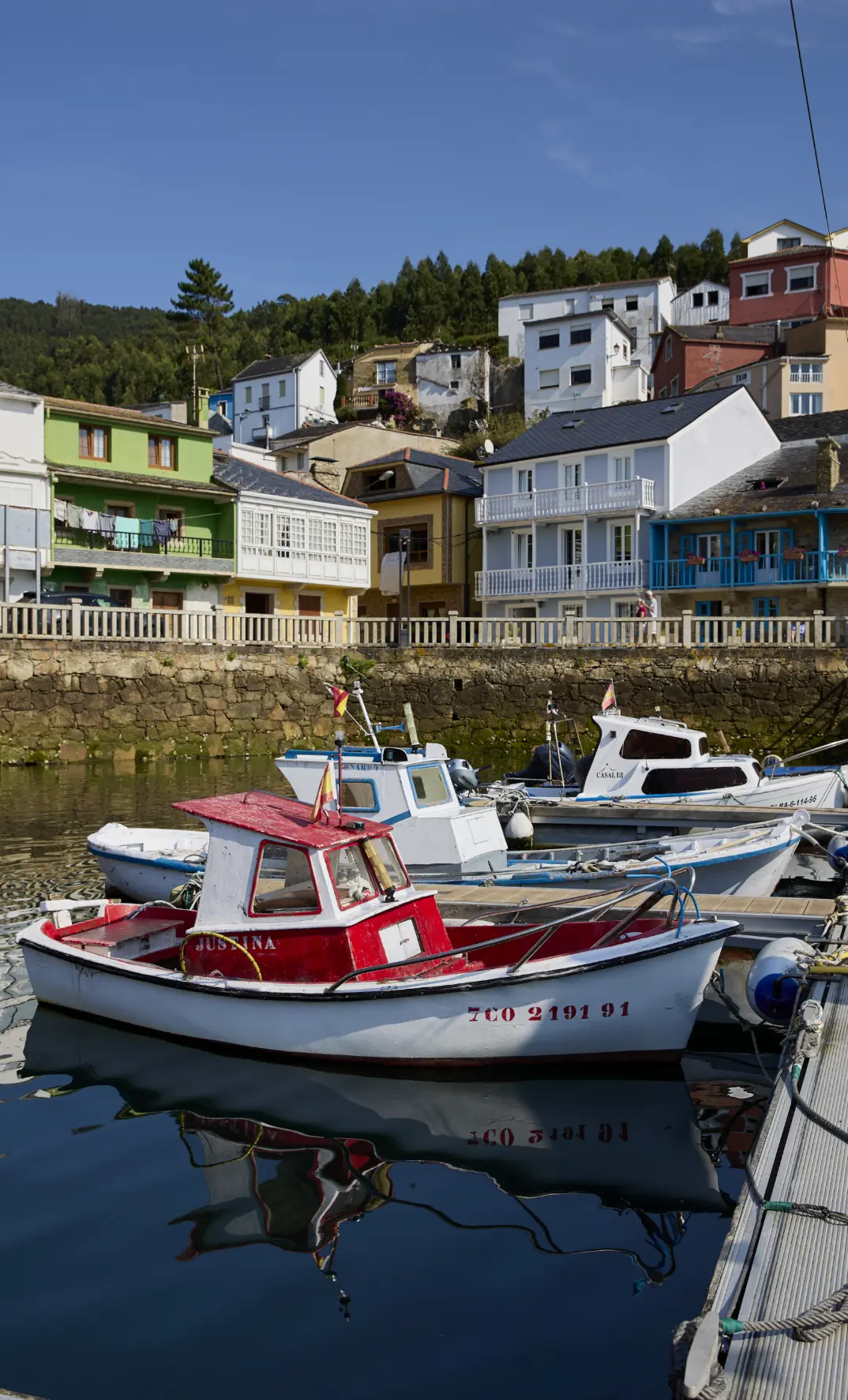 Confraría de pescadores O Barqueiro - Bares